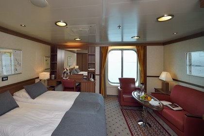 Groenland, cote ouest, bateau de croisière MS Fram de la compagnie Hurtigruten, cabine de la Suite