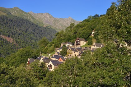 France, Hautes Pyrenees, Saint Lary Soulan, the village of Soulan