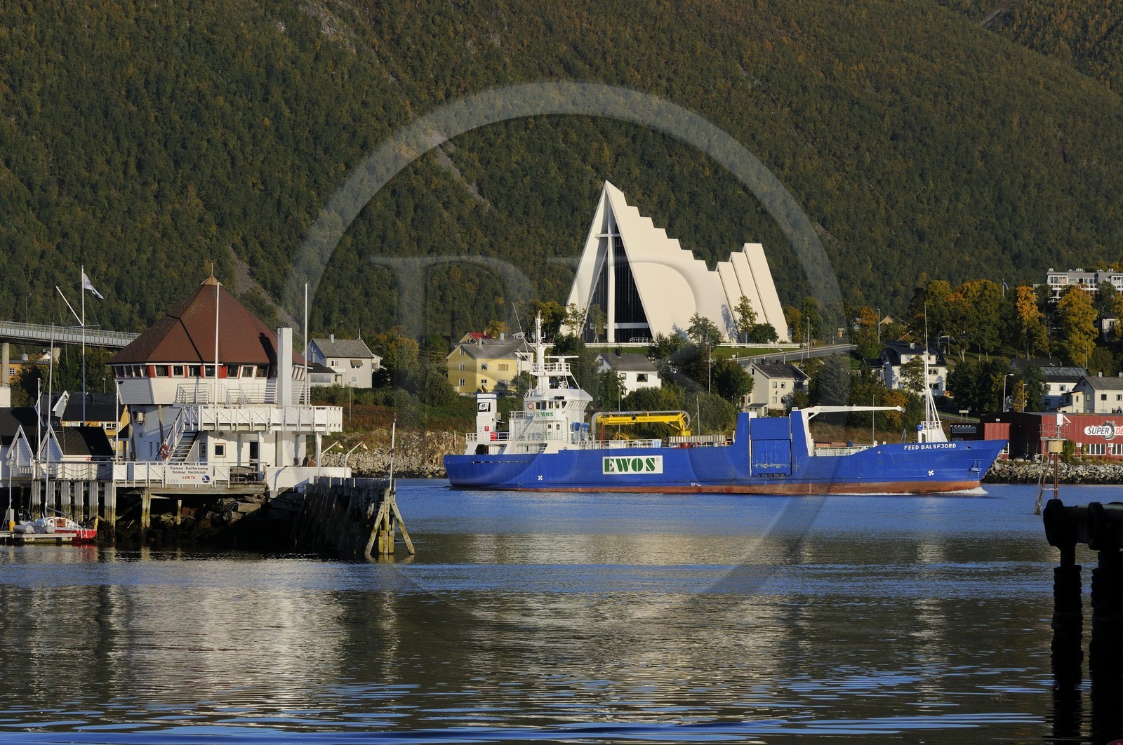 Norvège, Troms, ville de Tromso, la cathédrale Arctique à Tromsdalen