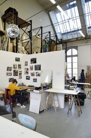 France, Paris, Saint Germain des Pres district, Ecole nationale superieure des Beaux-Arts (Fine Arts school), Chimay building in the former Hotel de Chimay, the 5th year student Agathe in the Jean-Michel Alberola workshop