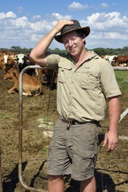 Namibie, region de Otjiwarongo, le fermier Paul Visser qui travaille aussi pour le Cheetah Conservation Fund