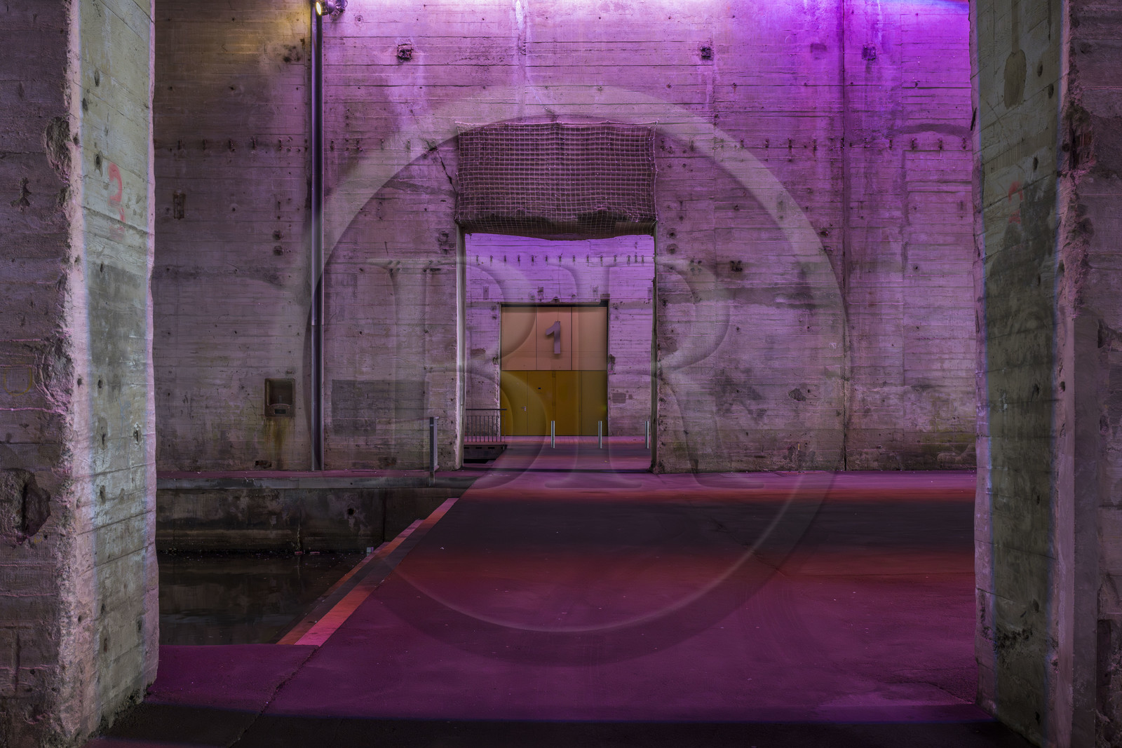 France, Loire-Atlantique (44), Saint-Nazaire, réhabilitation de la base sous-marine allemande construite lors de la dernière guerre mondiale et transformée en espace culturel