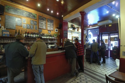 France, Paris, wine bar le Baron Rouge in the rue Theophile Roussel