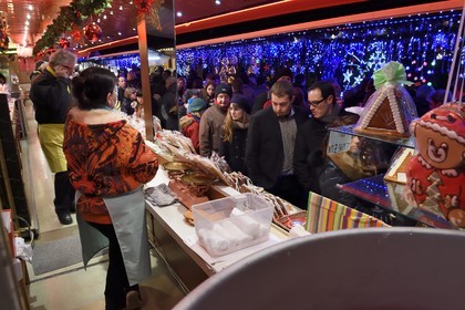 France, Bas Rhin, Strasbourg, old town listed as World Heritage by UNESCO, Christmas market (Christkindelsmarik) on the place Broglie