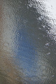 France, Var (83), Iles d'Hyères, parc national de Port Cros, Ile de Porquerolles, la Fondation Carmignac, pluie dans le bassin en transparence