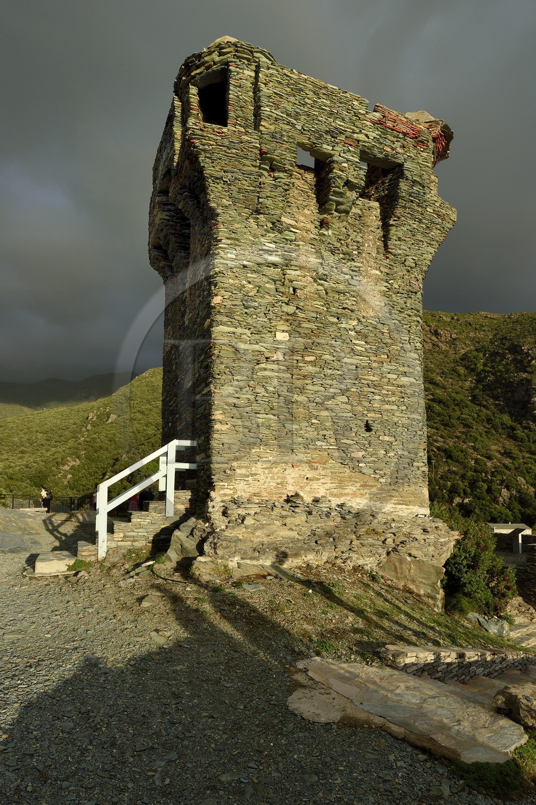 France, Haute-Corse (2B), Cap Corse, Nonza, la Tour paoline (Torra paolina)