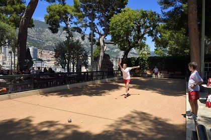 Principauté de Monaco, Monaco, le Rocher, Club Bouliste du Rocher où l'on joue à la longue (boule lyonnaise)