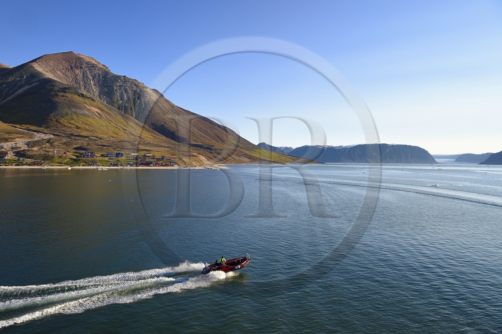 Groenland, cote Nord-Ouest, Murchison sound au nord de la baie de Baffin, Siorapaluk, village le plus septentrional du Groenland