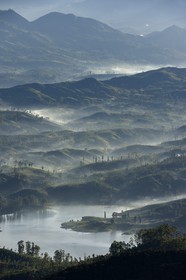 Sri Lanka, center province, Dalhousie, landscape on Maussakelle reservoir from the top of Adam's Peak
