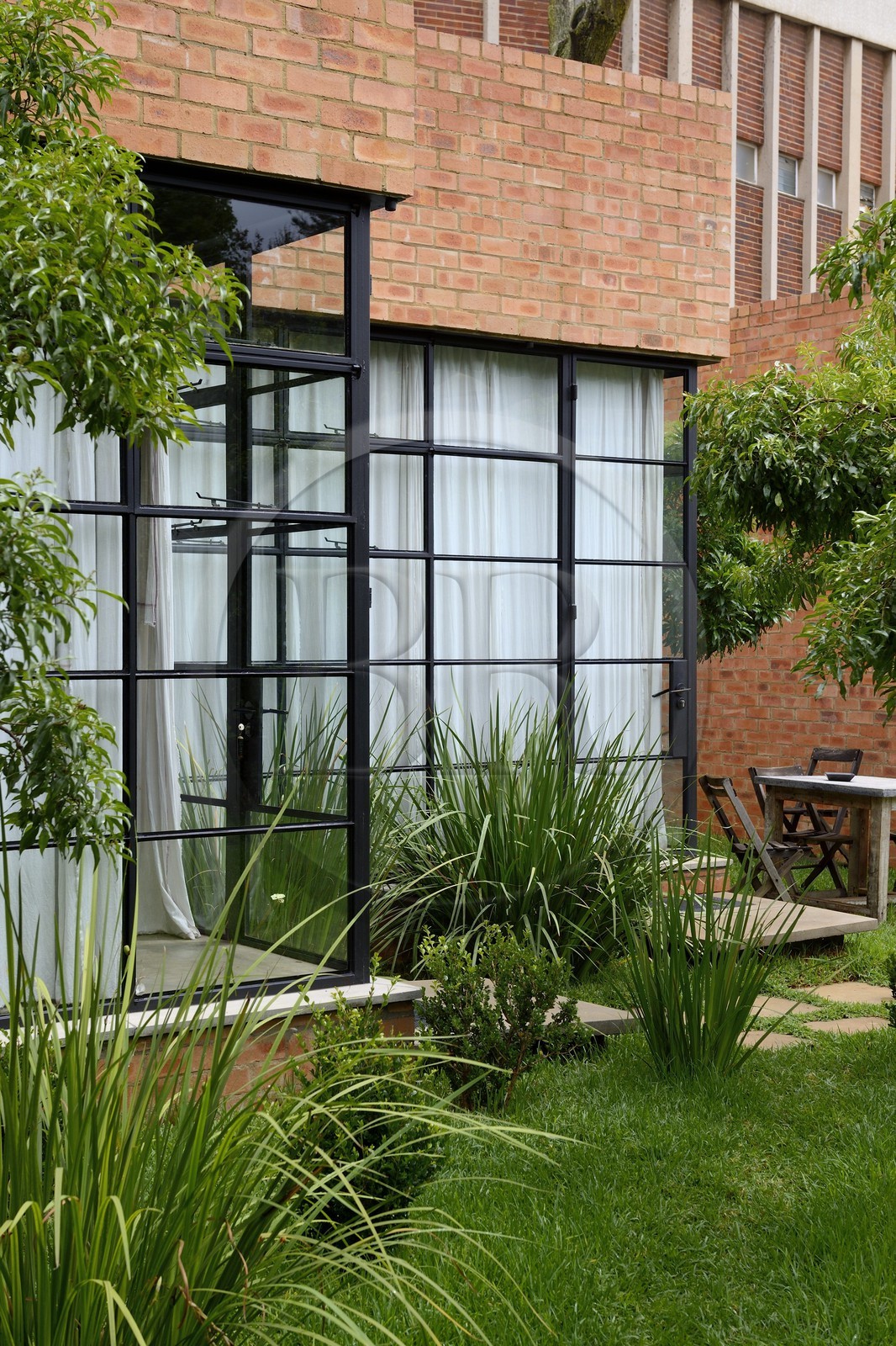 Afrique du Sud, province de Gauteng, Johannesburg, quartier résidentiel d’Orchards, Satyagraha House, hotel et musée situé dans la maison qui a hébergé Mohandas Gandhi de 1908 à 1909, construite en 1907 par son compagnon de route l’architecte allemand Hermann Kallenbach, l'aile moderne