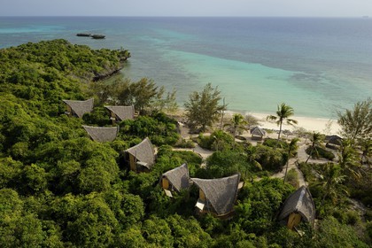 Tanzanie, archipel de Zanzibar, île de Unguja (Zanzibar), côte ouest, Eco-bungalows de la réserve naturelle de Chumbe Island Coral Park