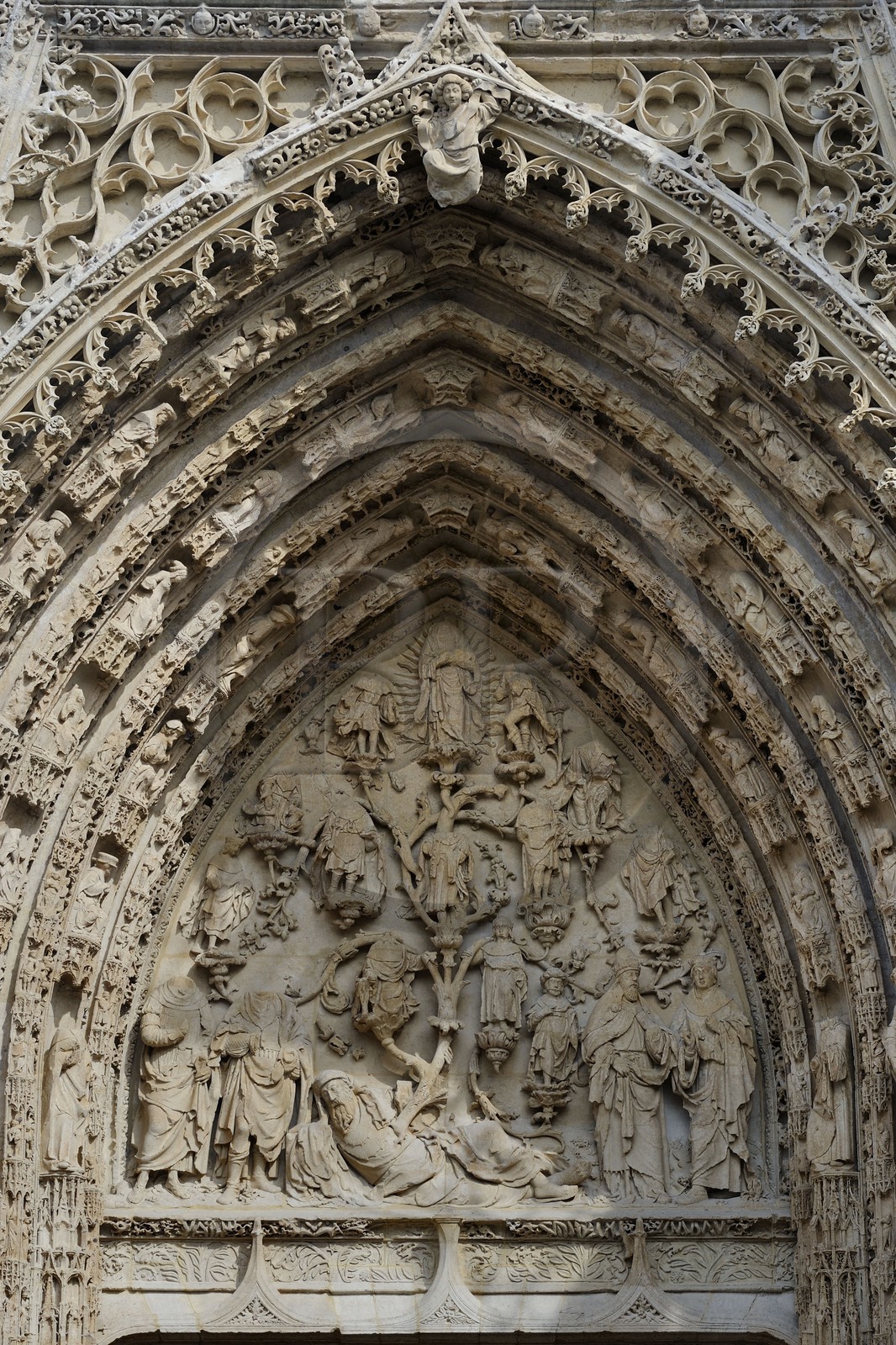 France, Seine-Maritime (76), Rouen, cathédrale Notre-Dame de Rouen, Arbre de Jessé sur le portail central