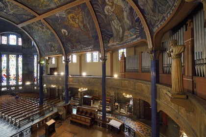 France, Allier (03), Vichy, Notre Dame des Malades (Our Lady of the Sick) church and Saint Blaise church, painted vault of the choir