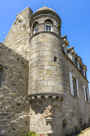 France, Finistère (29), Roscoff, ancienne maison d'armateur passage Louis-Noir du XVIème siècle, fortifiée et pourvue d'une échaugette sur ce qui était autrefois la grève