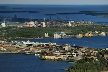 Suède, Laponie, comté de Norrbotten, Lulea (vue aérienne)