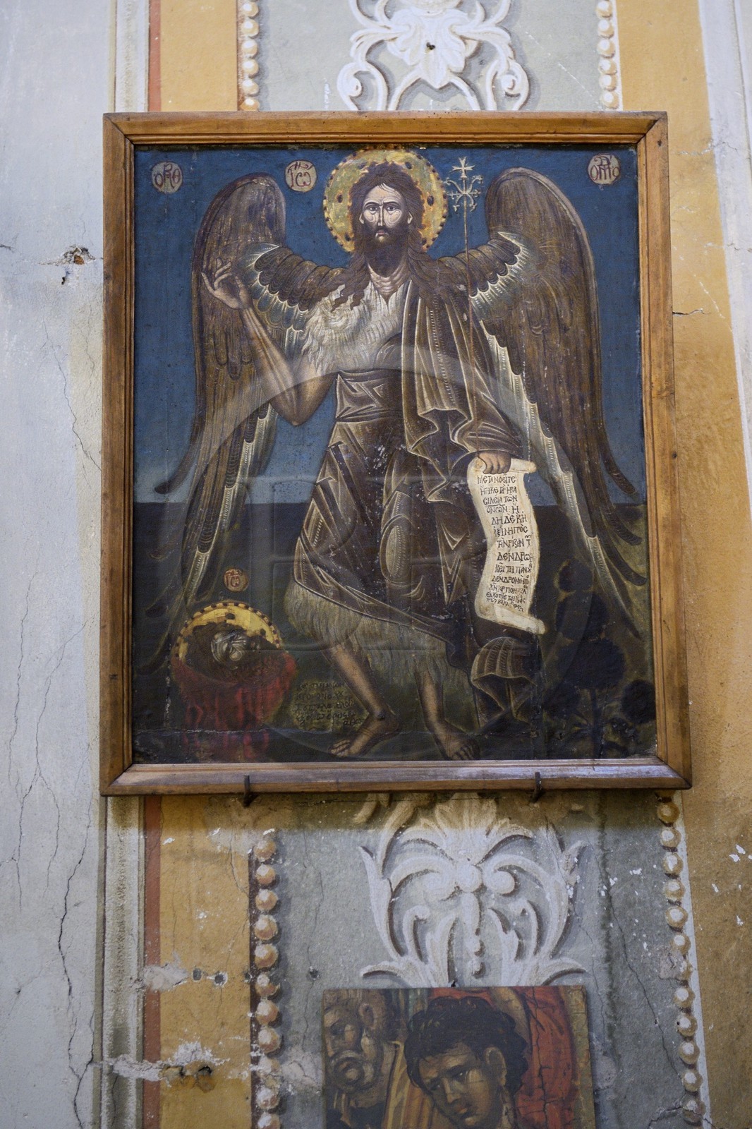 France, Corse-du-Sud (2A), Cargèse, église Saint Spyridon grecque catholique de rite oriental, tableau de Saint Jean-Baptiste apporté de Oitylo dans le Péloponnèse grec à Cargèse par les immigrants fuyant les Ottomans en 1675