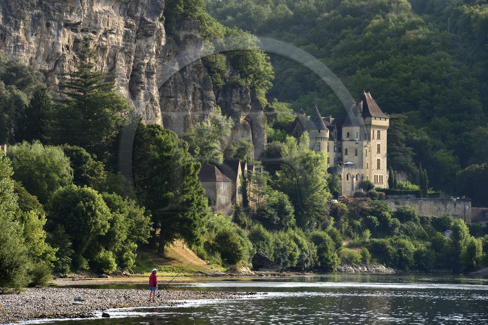 France, Dordogne (24), Périgord Noir, vallée de la Dordogne, La Roque-Gageac et Vézac, labellisé Les Plus Beaux Villages de France, le chateau de la Malartrie