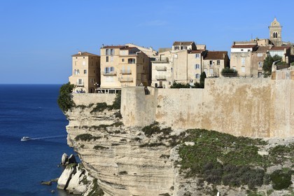 France, Corse du Sud, Bonifacio, the old town or Upper Town perched on limestone cliffs more than 60 meters high