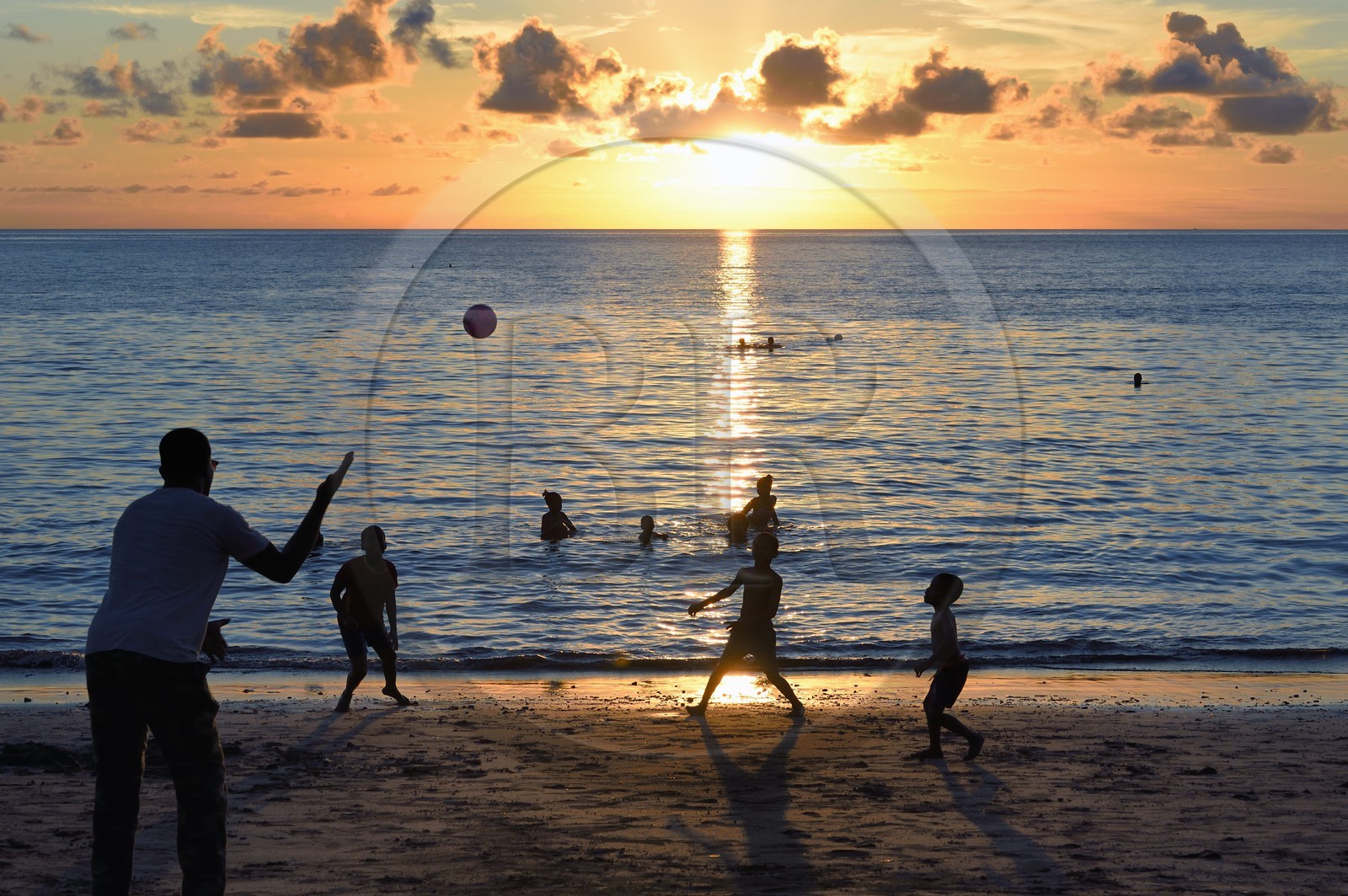 France, Ile de Mayotte, Grande-Terre, Sada, Tahiti plage (Mtsagnougni) dans la baie de Bouéni