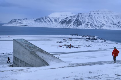 Norvège, Svalbard, Spitzberg, Longyearbyen, la Réserve mondiale de semences du Svalbard (banque de graines du Global Seed Vault) permet une sauvegarde de sécurité pour les collections existantes de banques de gènes