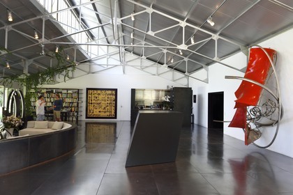 France, Var (83), Le Muy, Fondation Bernar Venet, l'ancienne usine