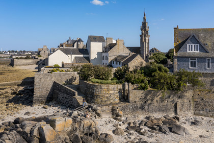France, Finistère, Roscoff, the shore at low tide and the Notre-Dame de Croaz Batz church (aerial view)