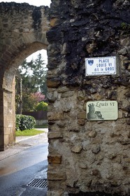 France, Yvelines, Montchauvet, Porte de Bretagne, a remnant of the fortifications of the 12th century