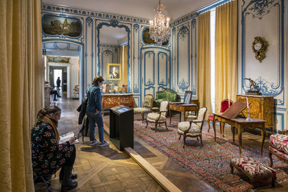 France, Paris (75), quartier du Marais, Musée Carnavalet, salon de l'Hotel Brulart de Sillery avec les boiserie de 1730