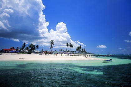 Dominican Republic, Del Este national park, Isla Saona, fishermen village (Mano Juan)