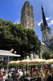France, Seine Maritime, Rouen, Notre Dame of Rouen Cathedral, cafe terrace under the Tour de Beurre (Butter Tower)