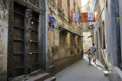 Tanzania, Zanzibar Archipelago, Unguja island (Zanzibar), Stone Town, listed as World Heritage by UNESCO, an indian type door from the old city in the Shangani neighborhood