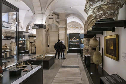 France, Paris (75), quartier du Marais, Musée Carnavalet, la salle dite Cave aux squelettes