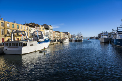 France, Hérault (34), Sète, canal Royal, thoniers senneurs à quai