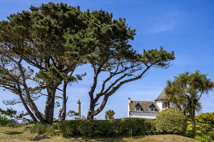 France, Finistère (29), Iles du Ponant, Ile de Batz, le phare mis en service en 1836