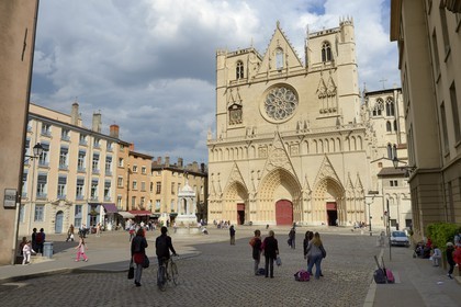 France, Rhone, Lyon, historical site listed as World Heritage by UNESCO, Vieux Lyon (Old Town), Saint Jean Cathedral (Saint John's Cathedral)