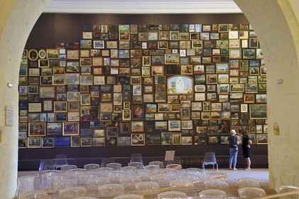 France, Var, Hyeres, Collegiale Saint Paul (12th century), it houses a permanent exhibition of 432 ex-votos, each illustrating a scene from everyday life faced with a defined situation of danger or threat