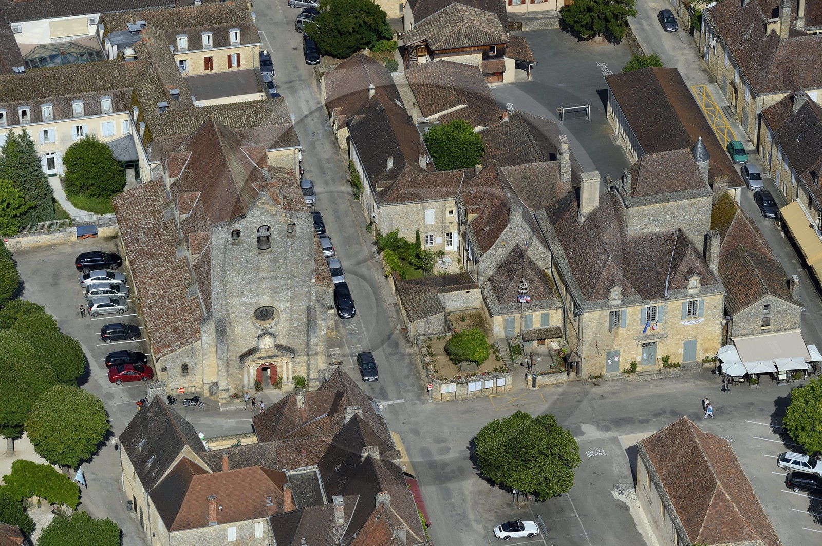 France, Dordogne (24), Périgord Noir, vallée de la Dordogne, vallée de la Dordogne, Domme, labellisé Les Plus Beaux Villages de France (vue aérienne)