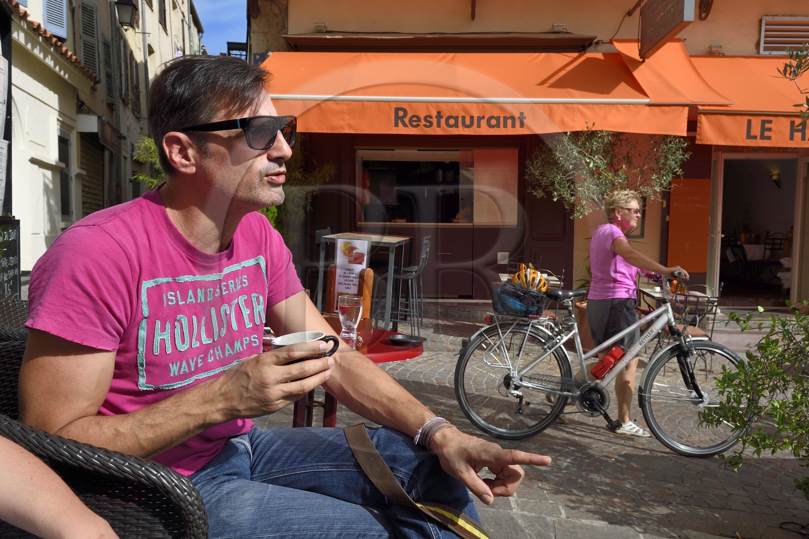 France, Var (83), Hyères, Monsieur Z, artiste illustrateur et graphiste