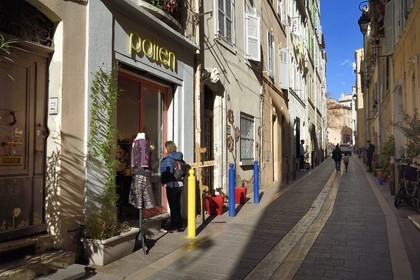 France, Bouches du Rhone, Marseille, Panier district, rue du Petit Puit