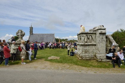 France, Finistere, Locronan, the procession of the small Tromenie arrives at the chapel ti ar Sonj at the top of Mount St. Ronan, Plas ar c'horn (place of the horn) is the location of the 10th and main station, the pulpit is from 1887