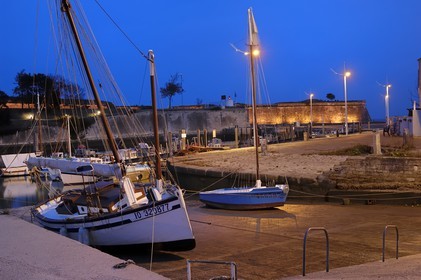 France, Charente-Maritime (17), Ile d'Oléron, Le Château d'Oléron, le port