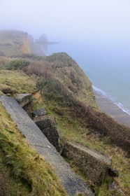 France, Calvados (14), Grandcamp-Maisy, blockhaus de la Pointe du Hoc