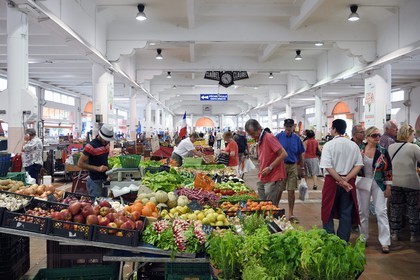 France, Alpes-Maritimes, Cannes, the Forville market