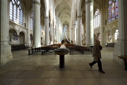 France, Meurthe-et-Moselle, Saint-Nicolas-de-Port basilica, the curve nave
