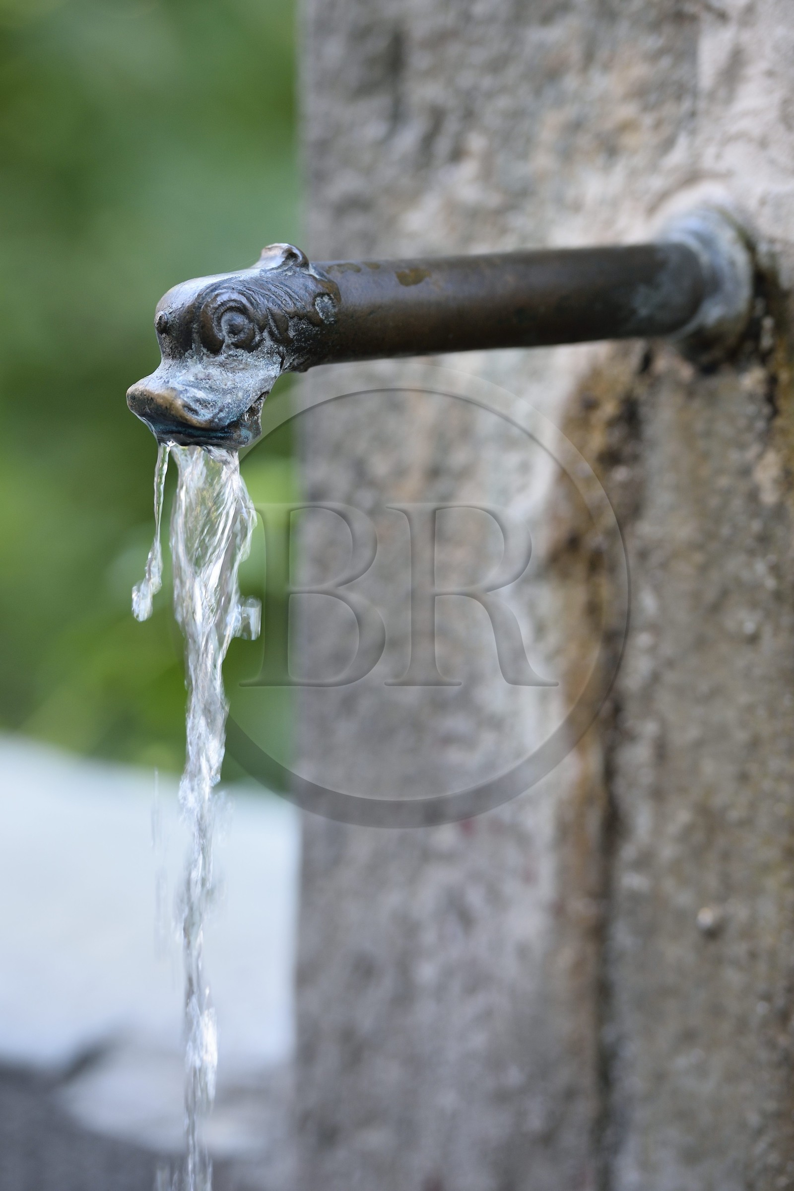 France, Alpes-Maritimes, Roya Valley (Nice hinterland), at the foot of the Mercantour National Park, Saorge, one of the many fountains in the village