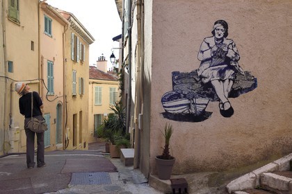 France, Alpes-Maritimes, Cannes, the old town in Le Suquet district, Olivia Paroldi street art at the corner rue Coste Corail and Traverse de l'église