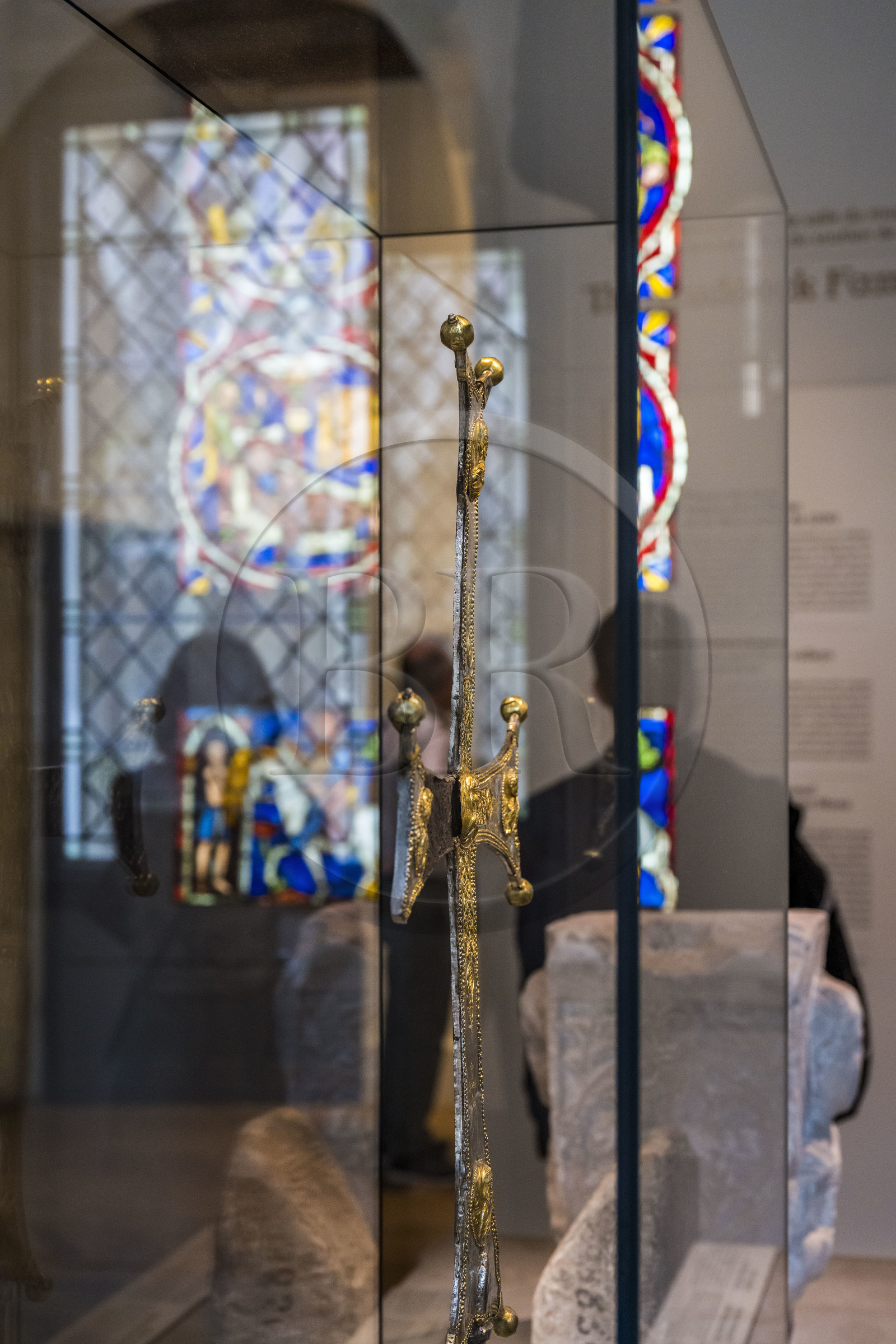 France, Paris (75), Musée de Cluny - Musée national du Moyen-Age, Croix pouvant être fixé sur une hampe pour les processions, Consantinople ou Anatolie XIIe siècle
