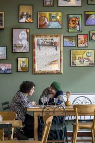 France, Loire-Atlantique (44), Saint-Nazaire, la crèperie Chez Armelle place du Marché