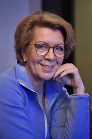 Norvège, Svalbard, Spitzberg, Longyearbyen, Marie Haga, directrice générale de Crop Trust qui dirige la Réserve mondiale de semences du Svalbard (banque de graines du Global Seed Vault)