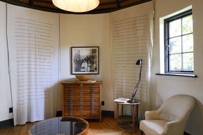 Afrique du Sud, province de Gauteng, Johannesburg, quartier résidentiel d’Orchards, Satyagraha House, hotel et musée situé dans la maison qui a hébergé Mohandas Gandhi de 1908 à 1909, construite en 1907 par son compagnon de route l’architecte allemand Hermann Kallenbach, la chambre de Kallenbach